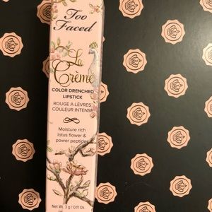 Too faced lipstick